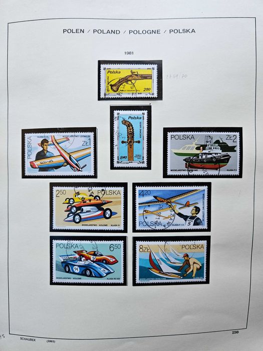 Klaser ze Znaczkami Polska Album Schaubek Zbiór lata 1981/1992 Komplet