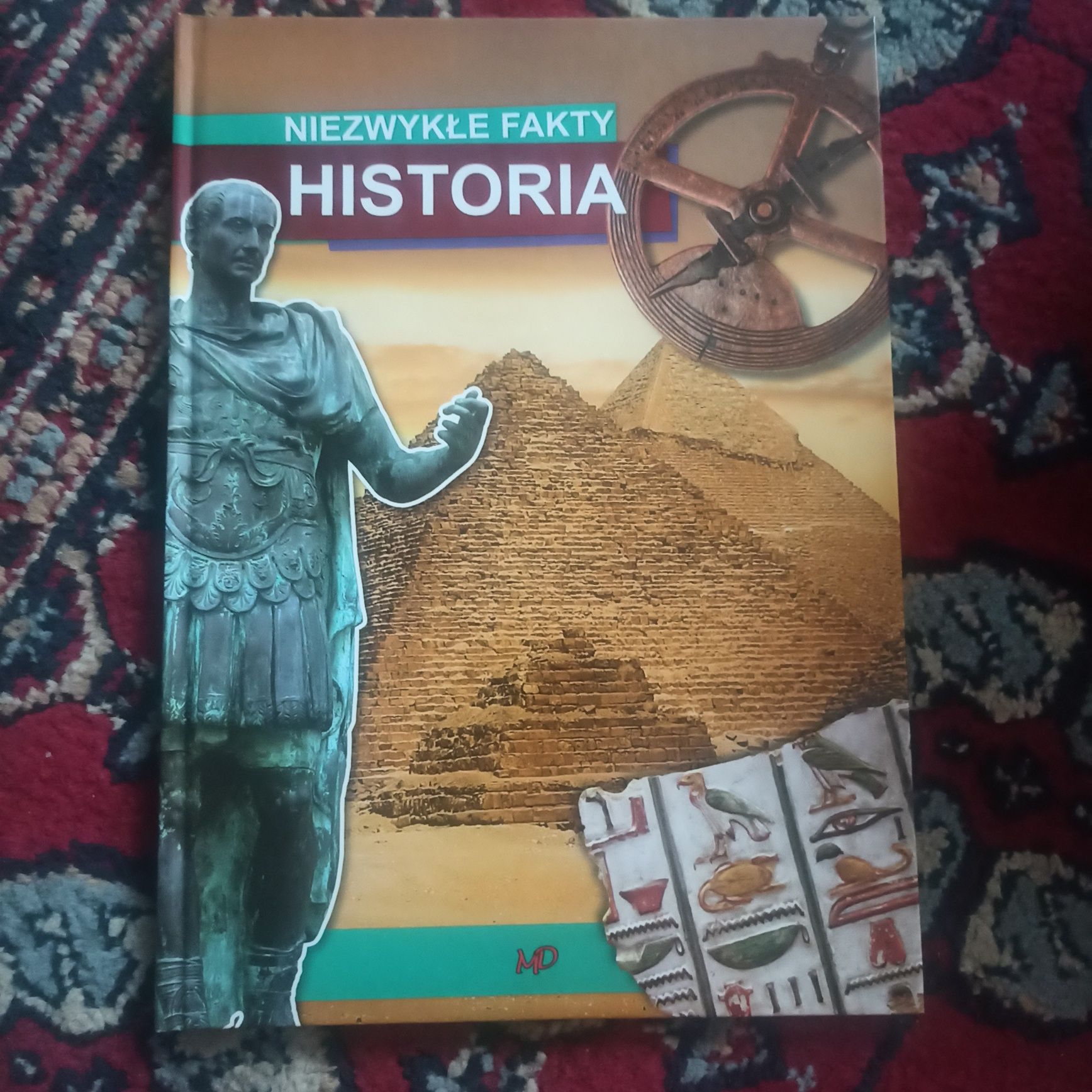 Niezwykłe fakty 4 ksiazki