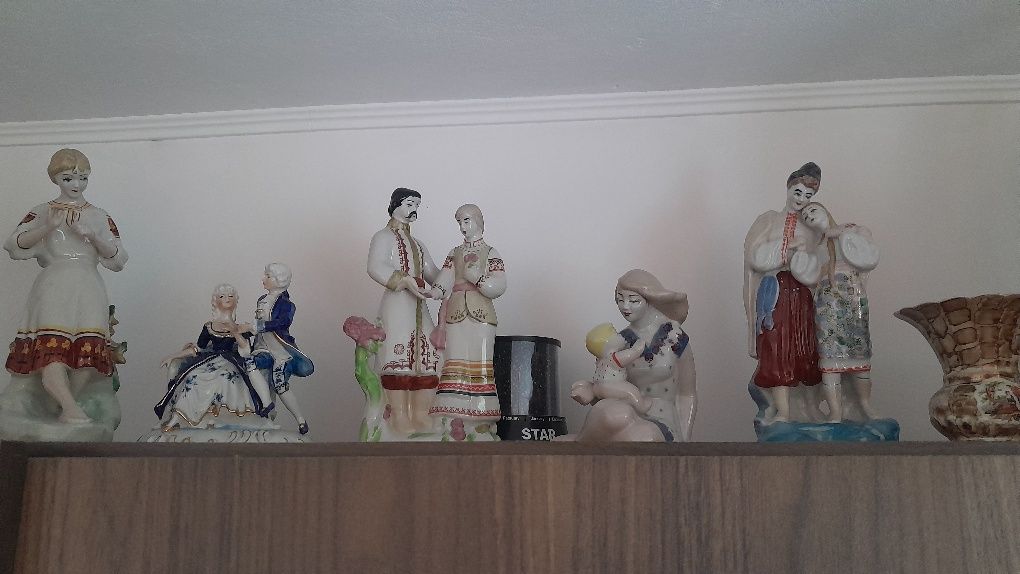 Statuetki do sprzedania.
