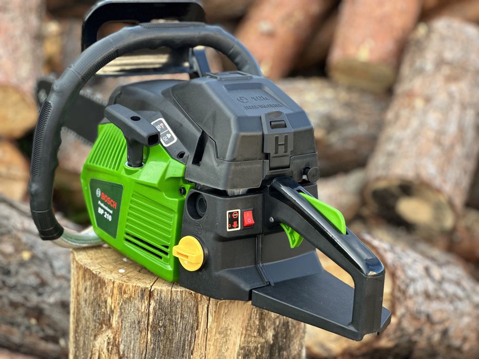 Акція! Бензопила Bosch BP 210 6.3 кВт
