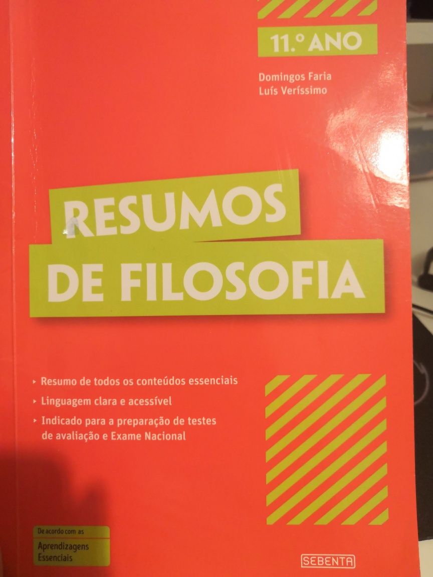 Resumos filosofia 11 ano