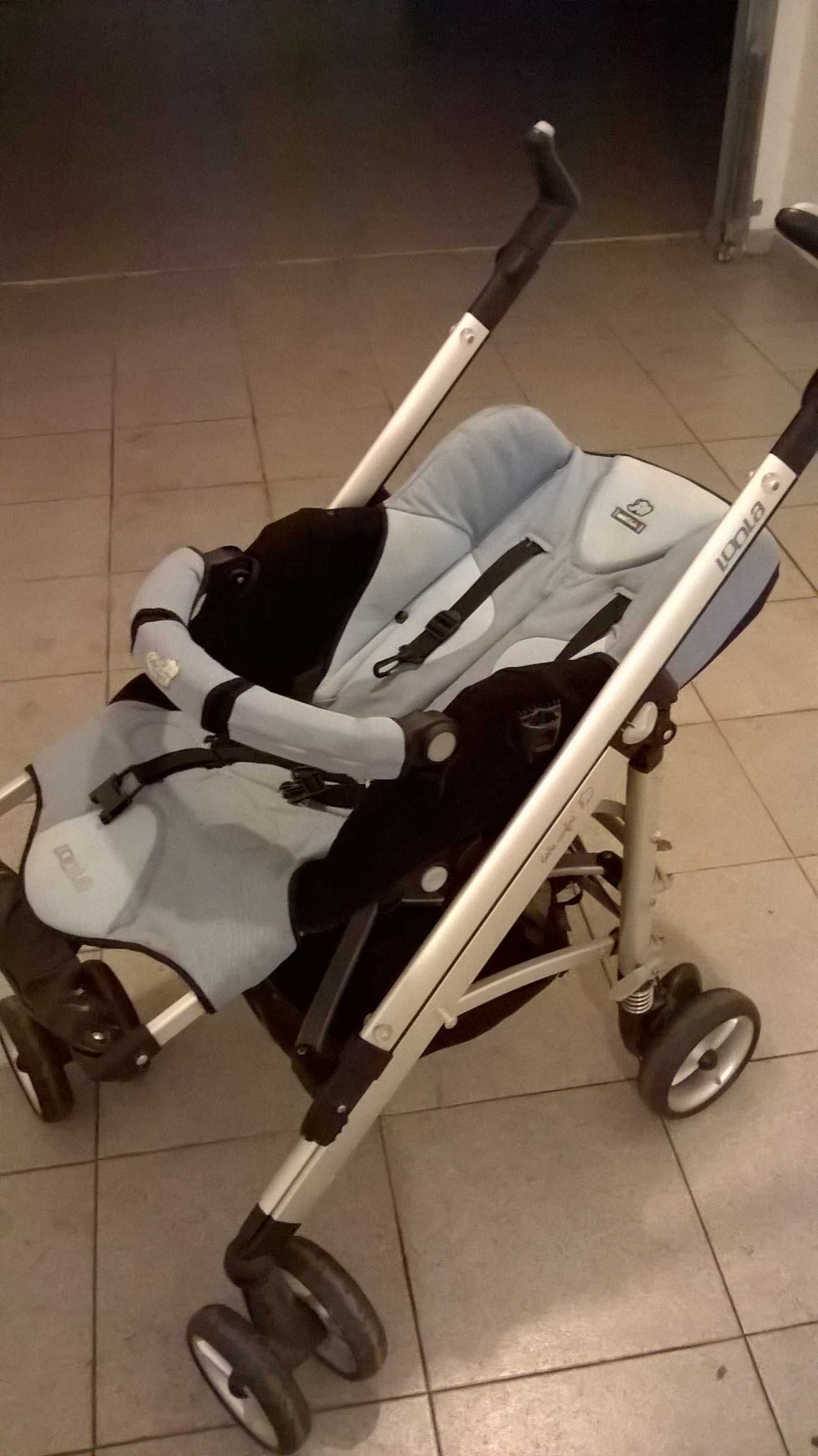 Carrinho BebeConfort robusto e confortável com todos os extras