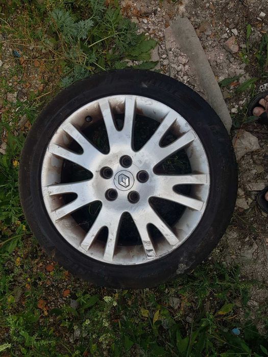 Диски Reno Laguna R 17, резина 225/45ZR17
