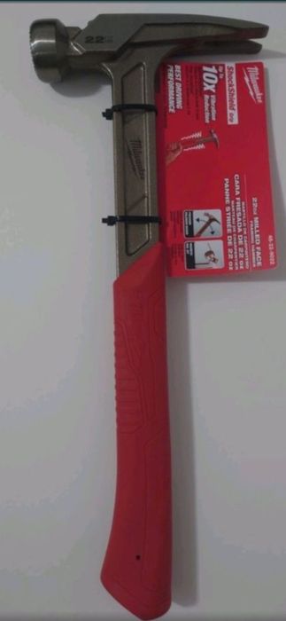 Молоток новий американский 22