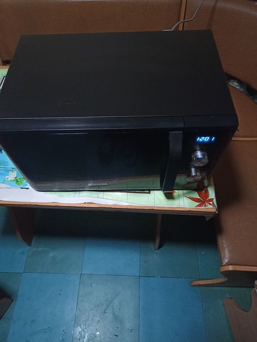 Доставка! Рабочая микроволновка Самсунг