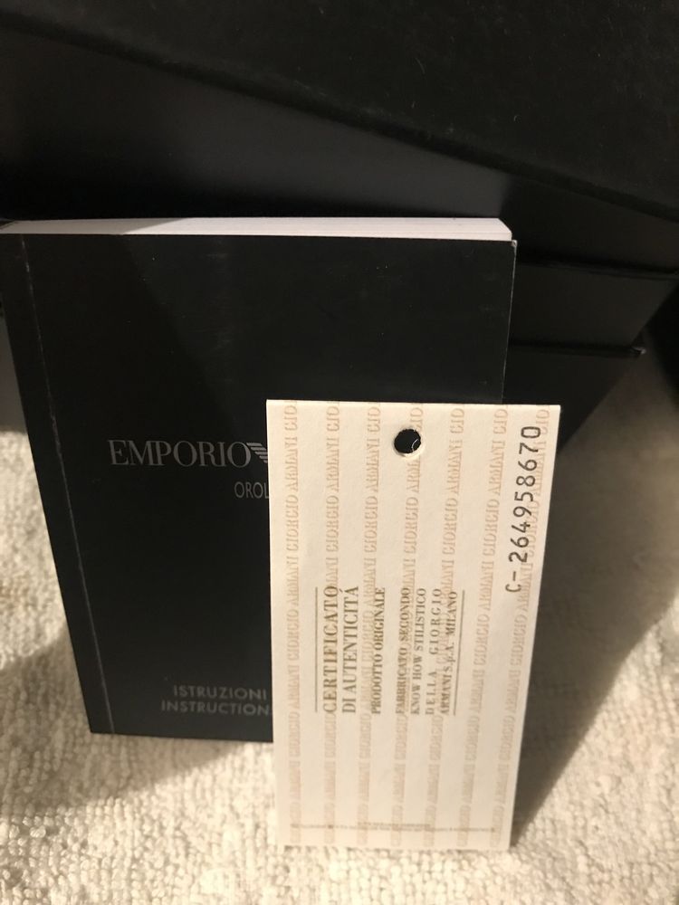 Zegarek emporio Armani ze spinkami