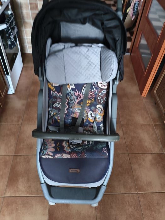 Spacerówka używana