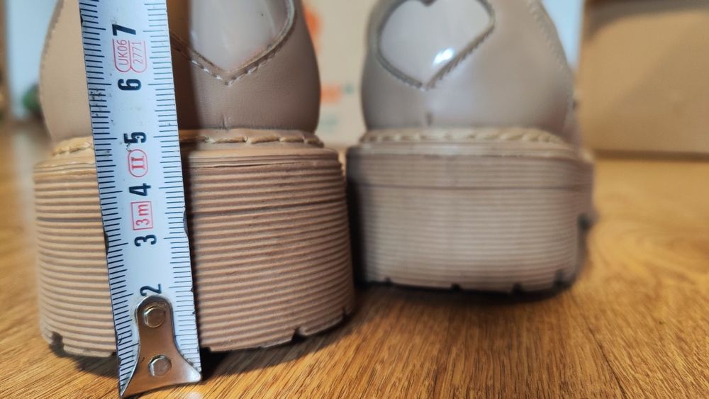 Фірмові   лофери