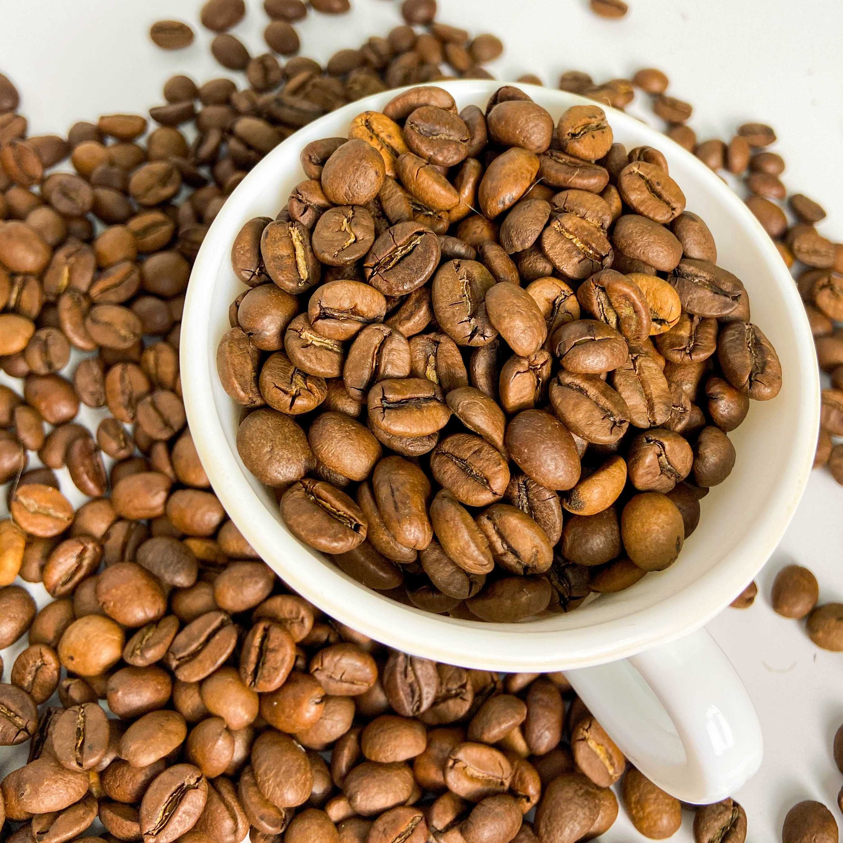 КУПАЖ 30%70% кофе в зернах. Свежеобжаренный 1 кг Кава ОПТ И РОЗНИЦА