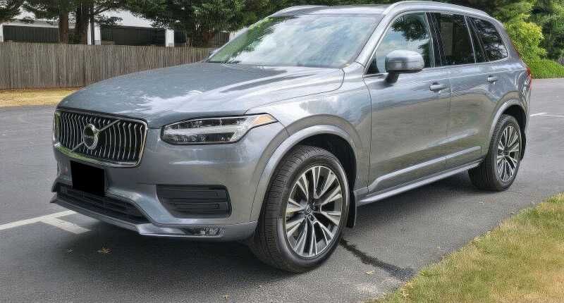 2020 Volvo XC90 T5 Momentum