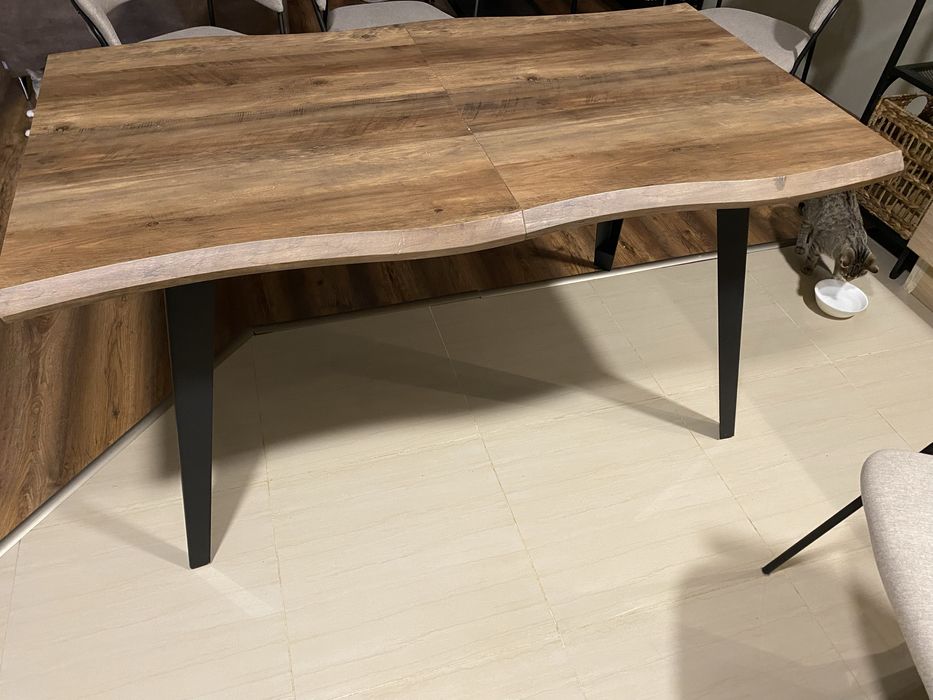 Sprzedam stół kuchenny