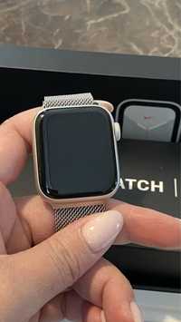 Apple Watch SE 40mm оригінал.