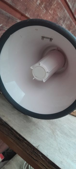 Megafon przenośny tuba