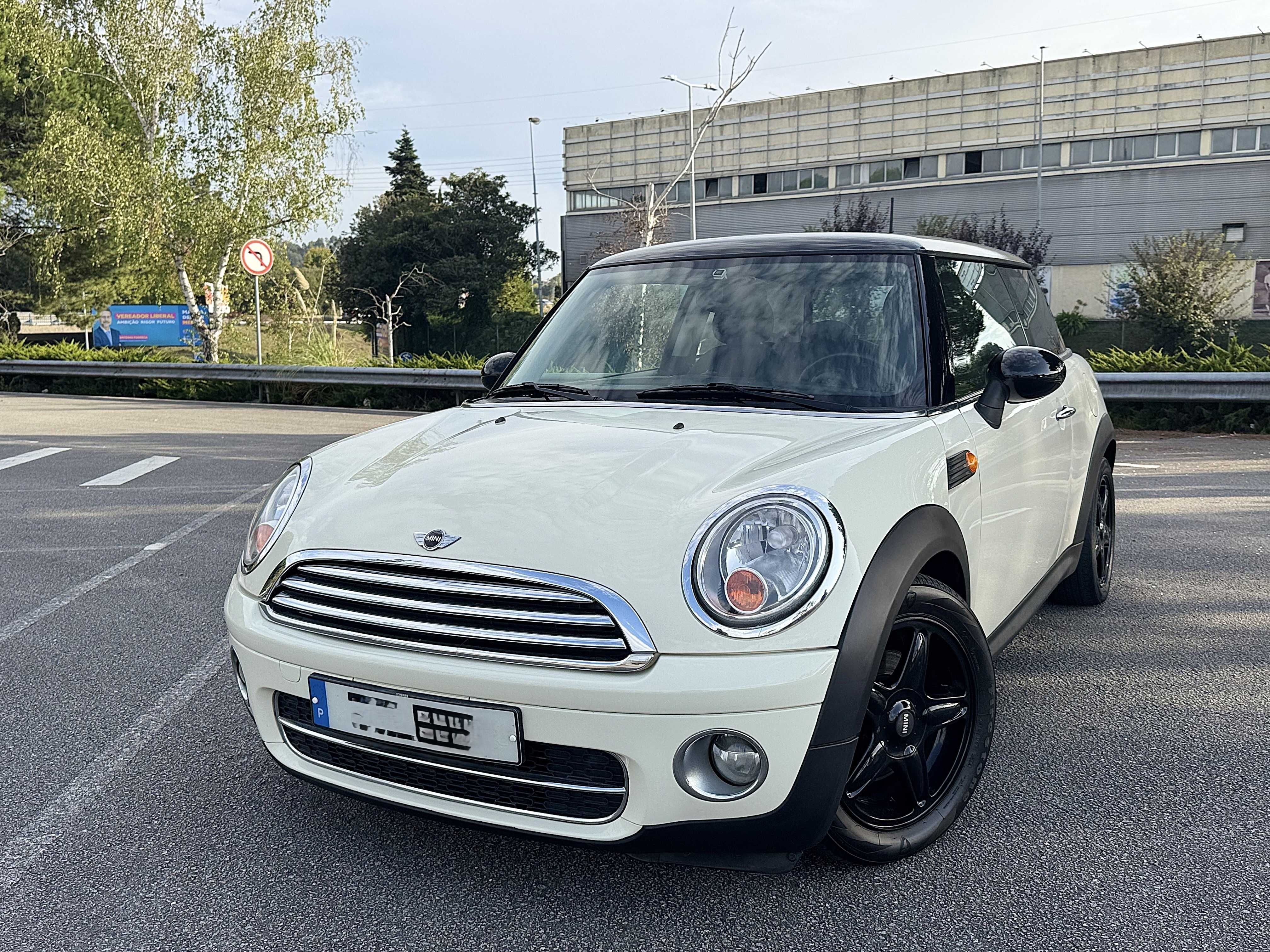 Mini Cooper 1.6 D 110cv