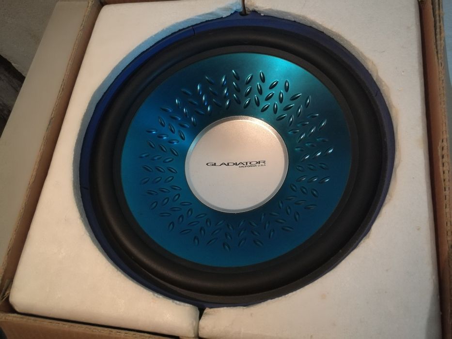 12" Subwoofer + 2 Colunas 5 vias 400 Watts