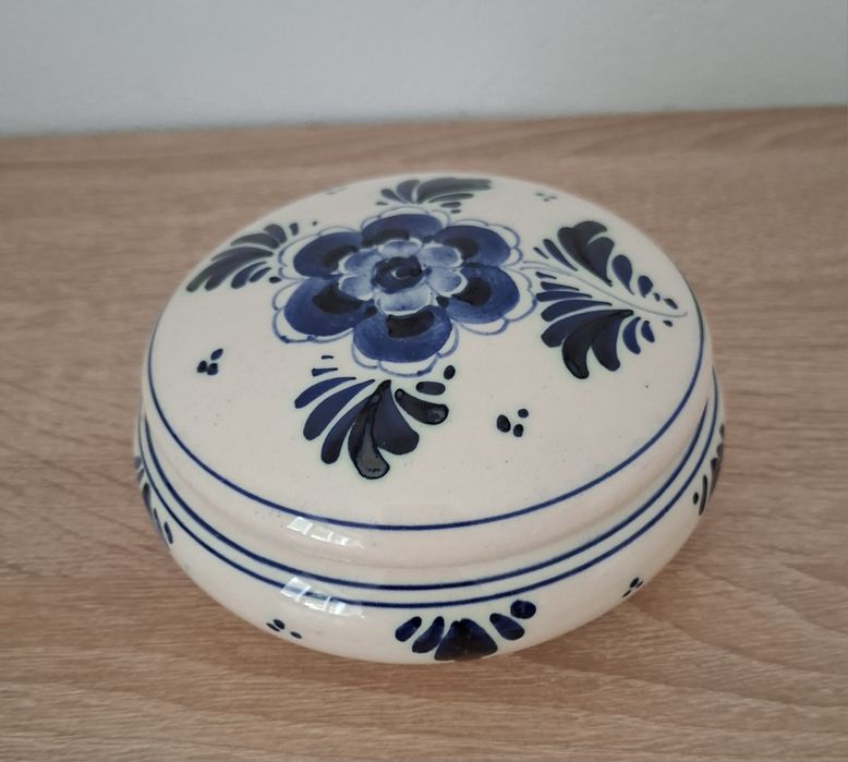 Szkatuła/puzderko porcenowe Vintage