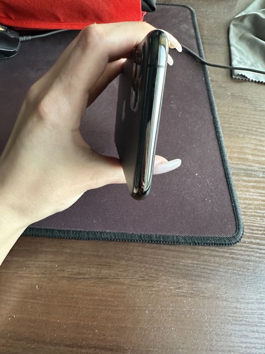 Продам  IPHONE 11 PRO