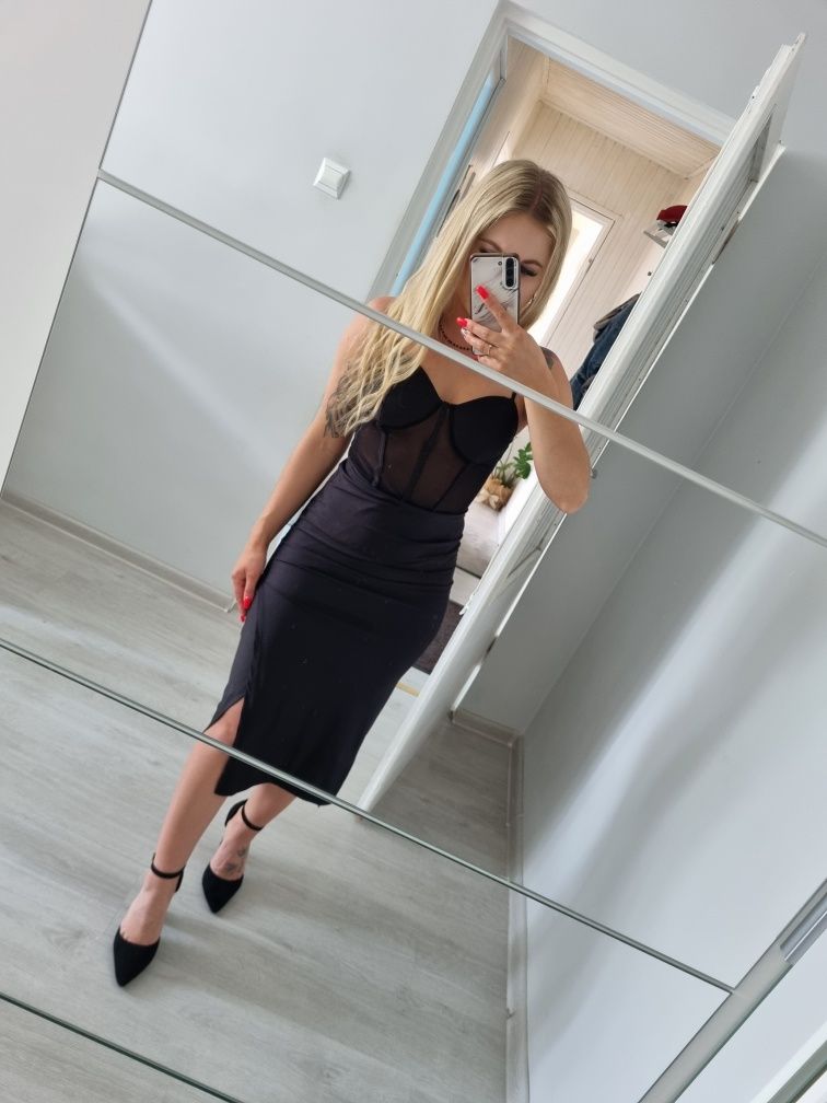 Nowa czarna kobieca sukienka midi r. XS