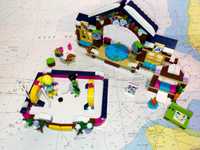 LEGO Friends 41322 Lodowisko w zimowym kurorcie