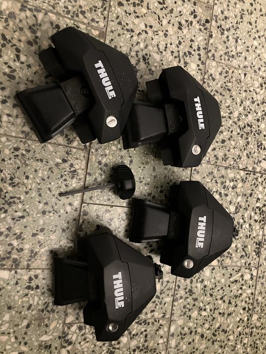 Zestaw montażowy bagażnika dachowego Thule do Fiata 500X