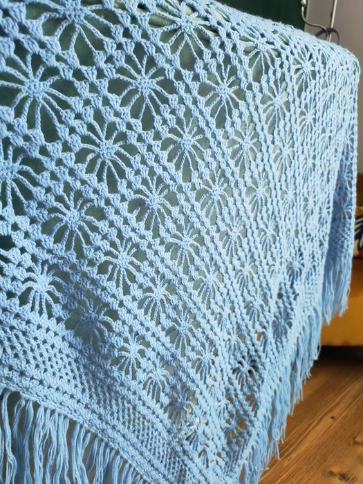 Wełniana Chusta/Rękodzieło/Szydełko