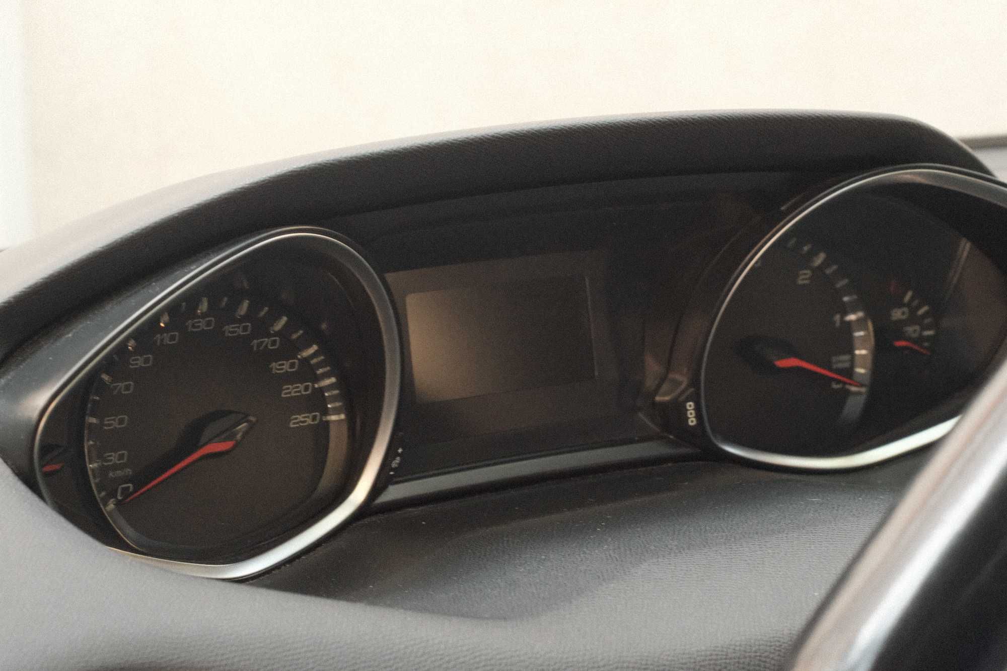 Peugeot 308 SW BUSINESS 1.6 BlueHDi 120cv | 2015 | Ótimo Estado