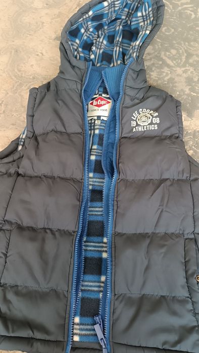 Безрукавка осіння для хлопця