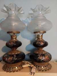 Candeeiros em porcelana com globo em vidro