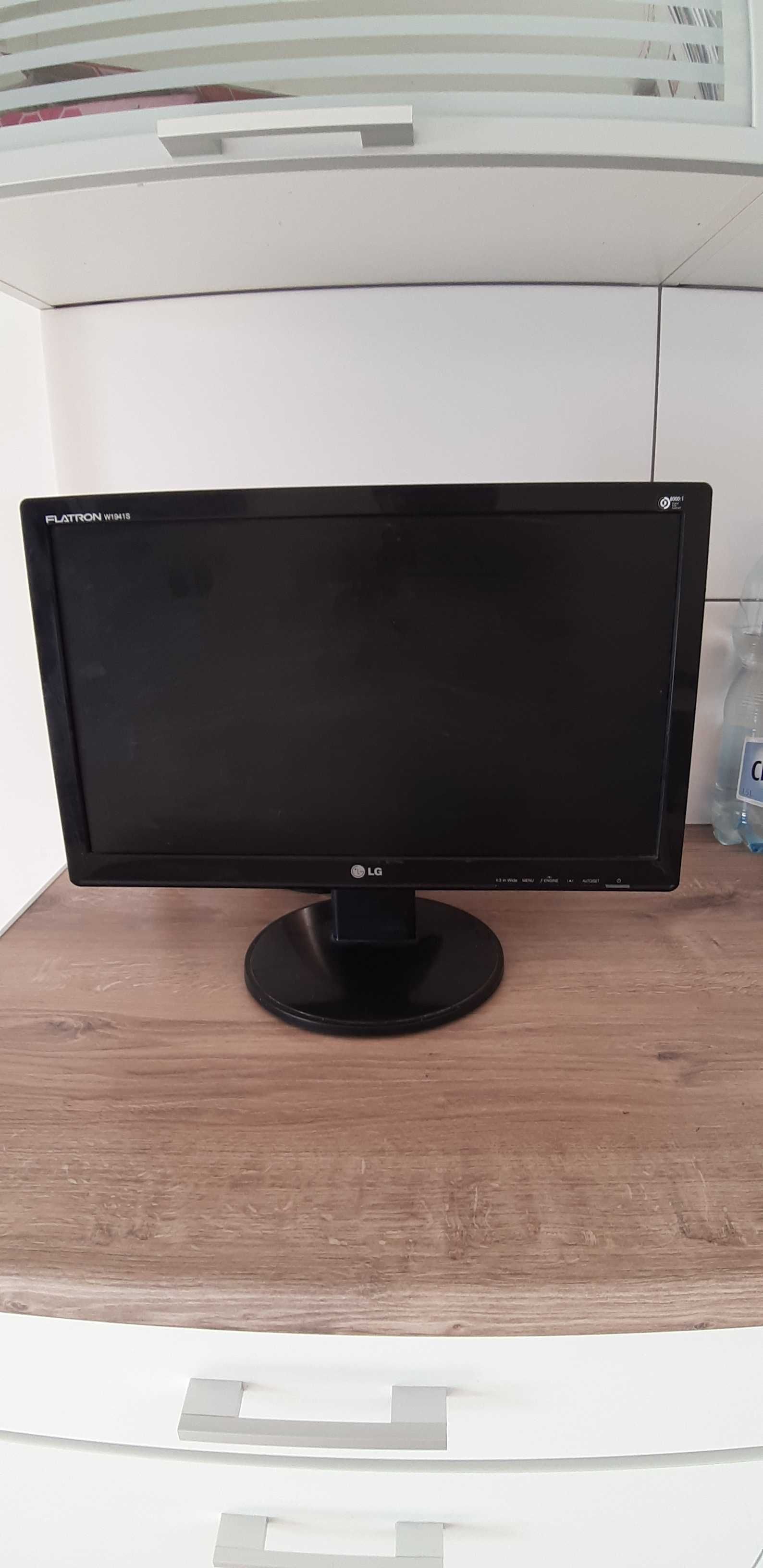 Używany Monitor LG, 19" cali