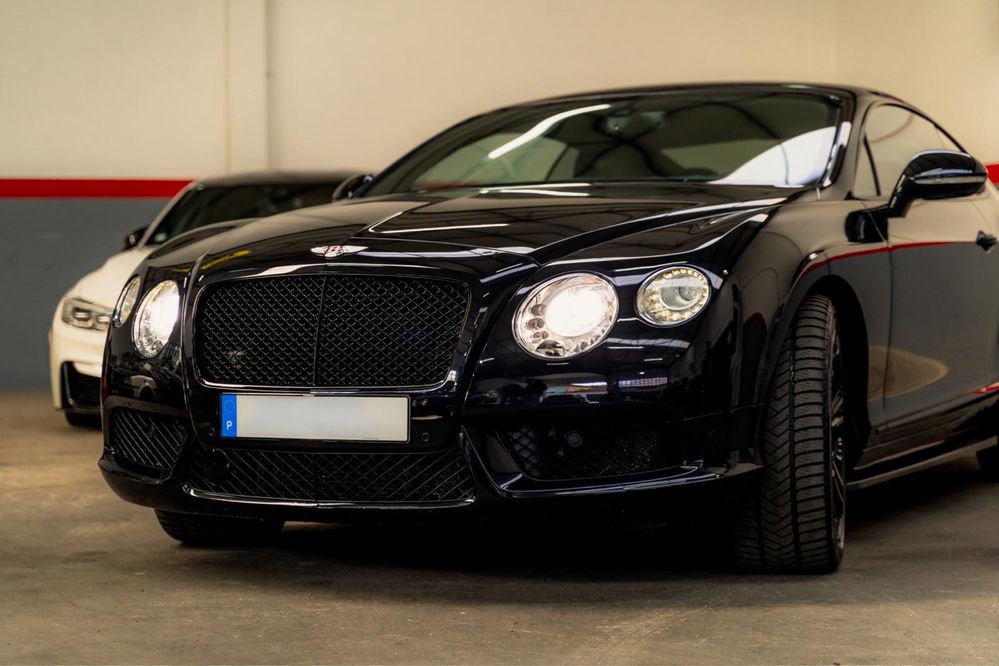 Bentley Continental GT - V8
