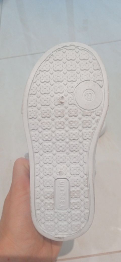 Buty trampki rozm 27