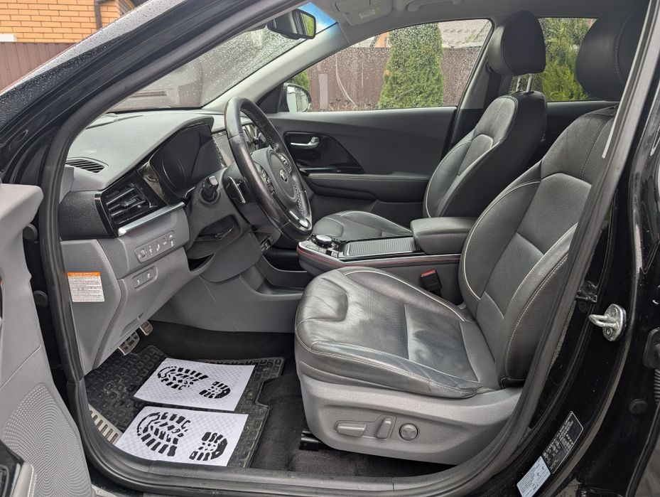 Продам Kia Niro 64кВ