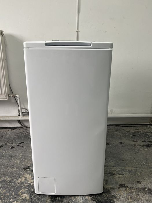 Пральна машина Koenic KWM 8212 B INV