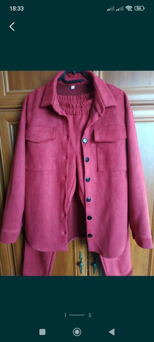 Жіночий костюм дуже гарний