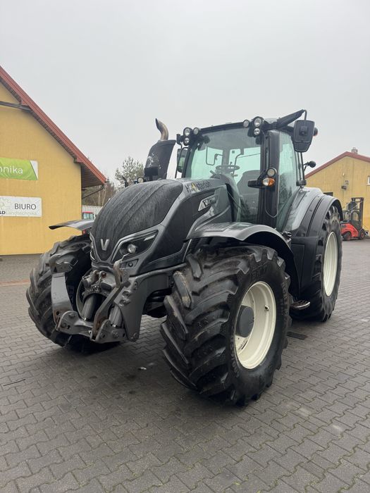 Valtra t234v versu  nie t214 fendt