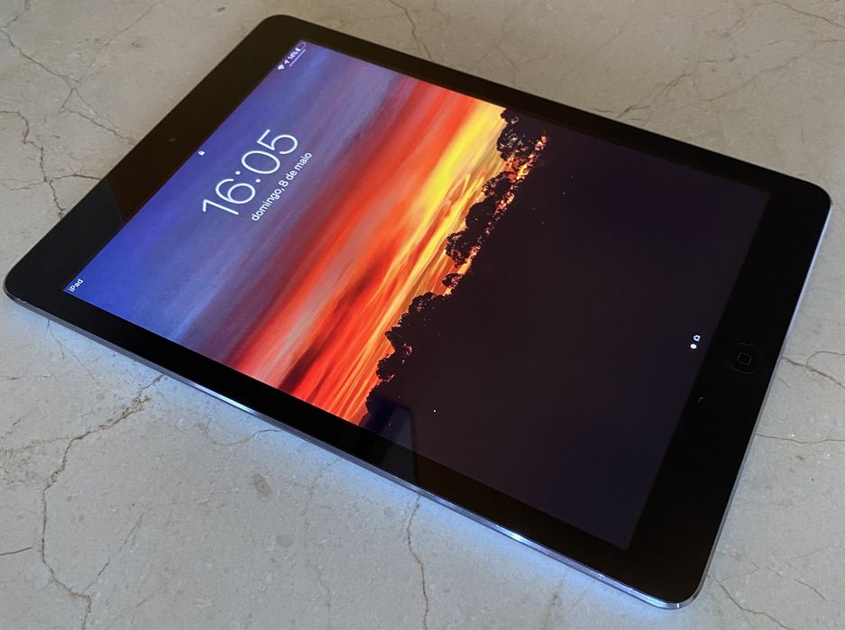 IPAD AIR (A1474)