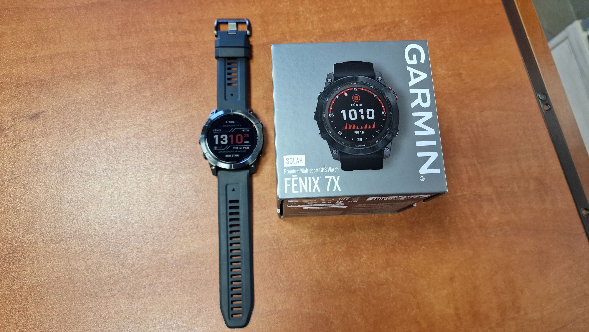 Garmin Fenix 7X Solar czarny, prawie nowy, gwarancja