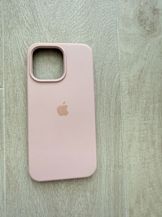 Оригінальний чохол на iPhone 14 pro Max