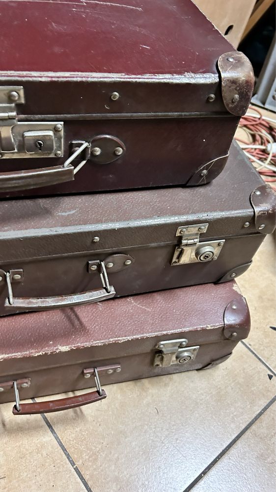 stare walizki prl zamienie vintage aktowka waliza walizka vintage klam