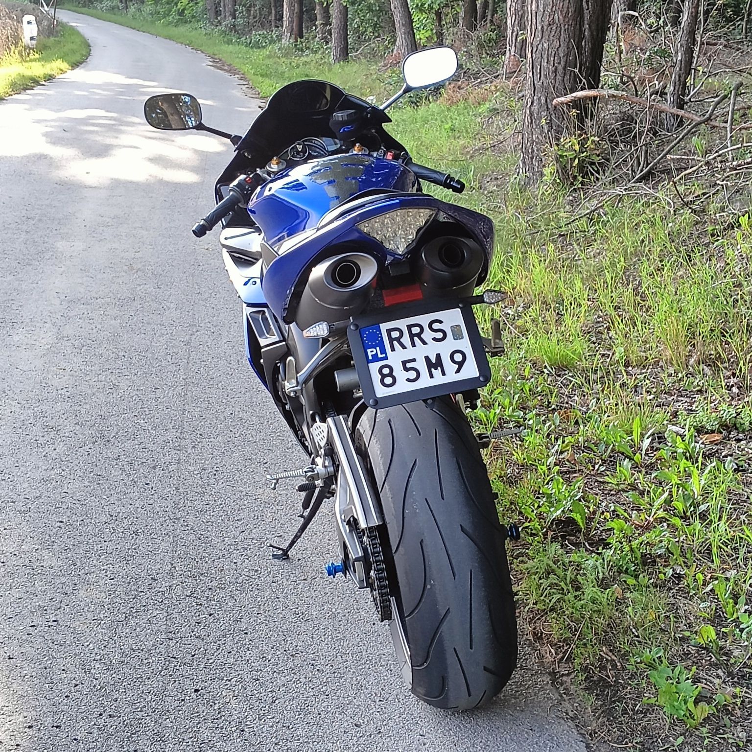 Yamaha r1 rn12 niski przebieg