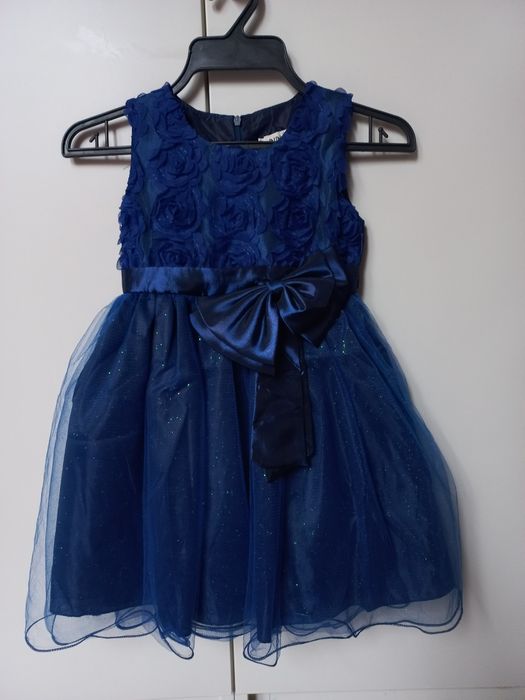 Suknia sukienka księżniczki r. 110 na święta na sesję