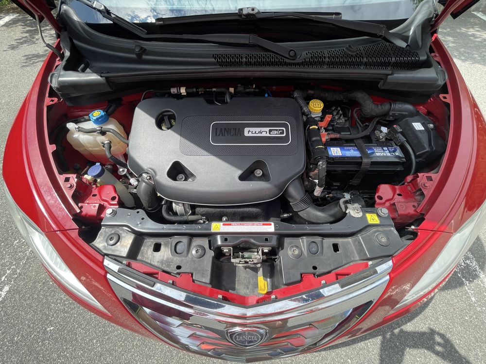 Продам Lancia ypsilon 2012 р.в. 0,9 biturbo