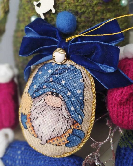 Новогодние игрушки ручной работы