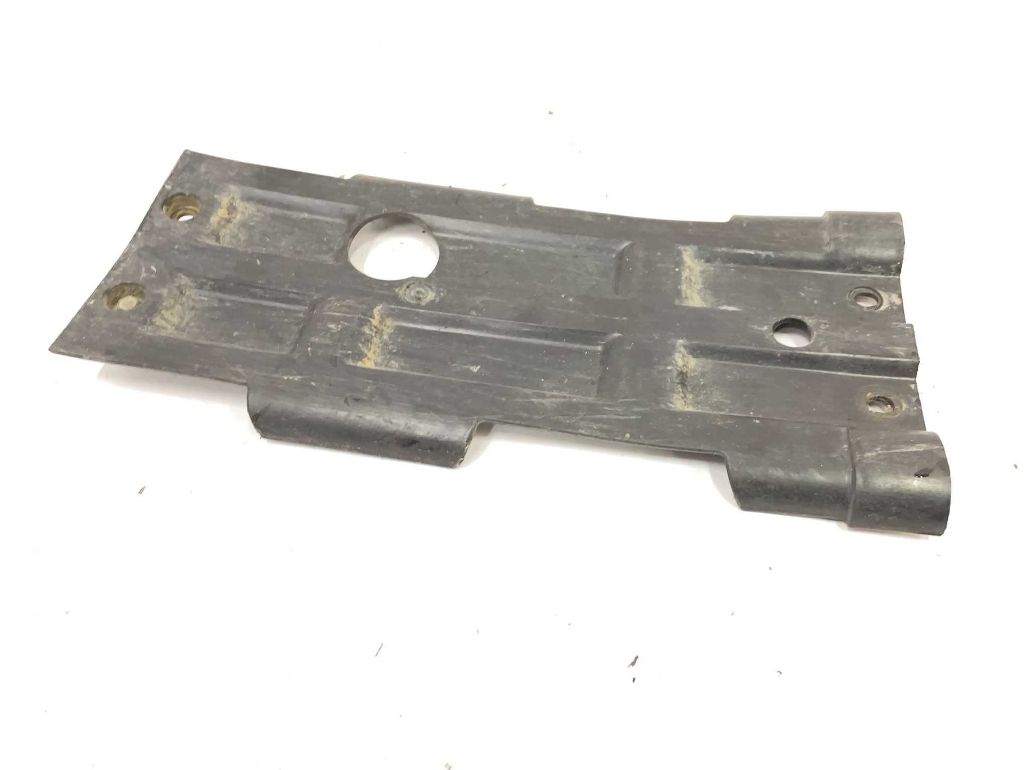 TGB Target, Blade 425,525,550 Osłona pod silnik rame Części
