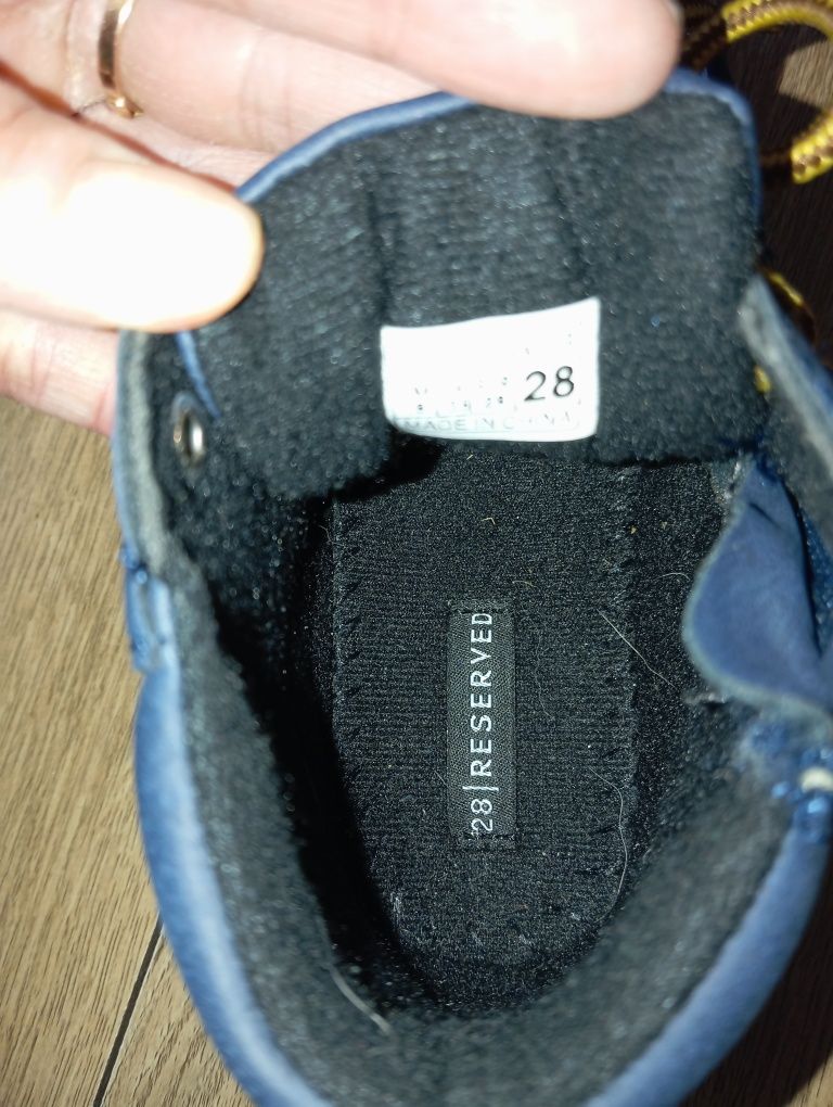 Mokasyny Reserved 28