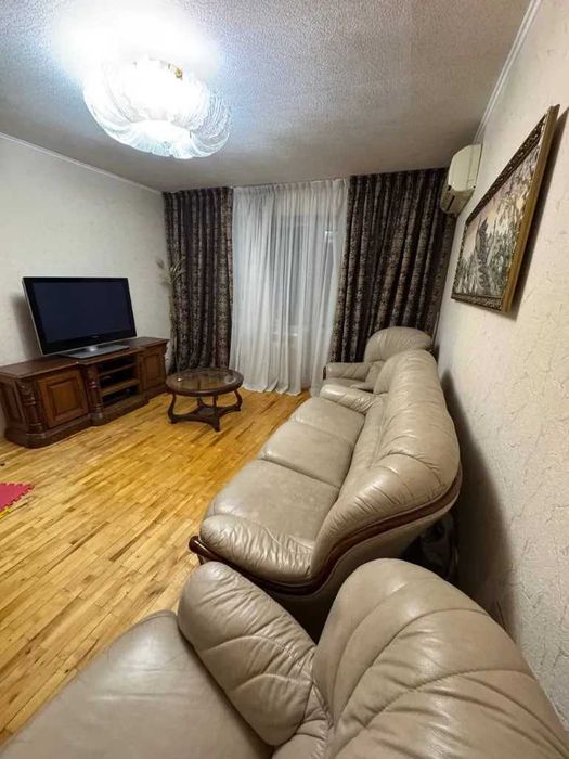 Оренда 3к квартири вул. М. Шнеєрсона (Мініна) кірова поля парк Глоби