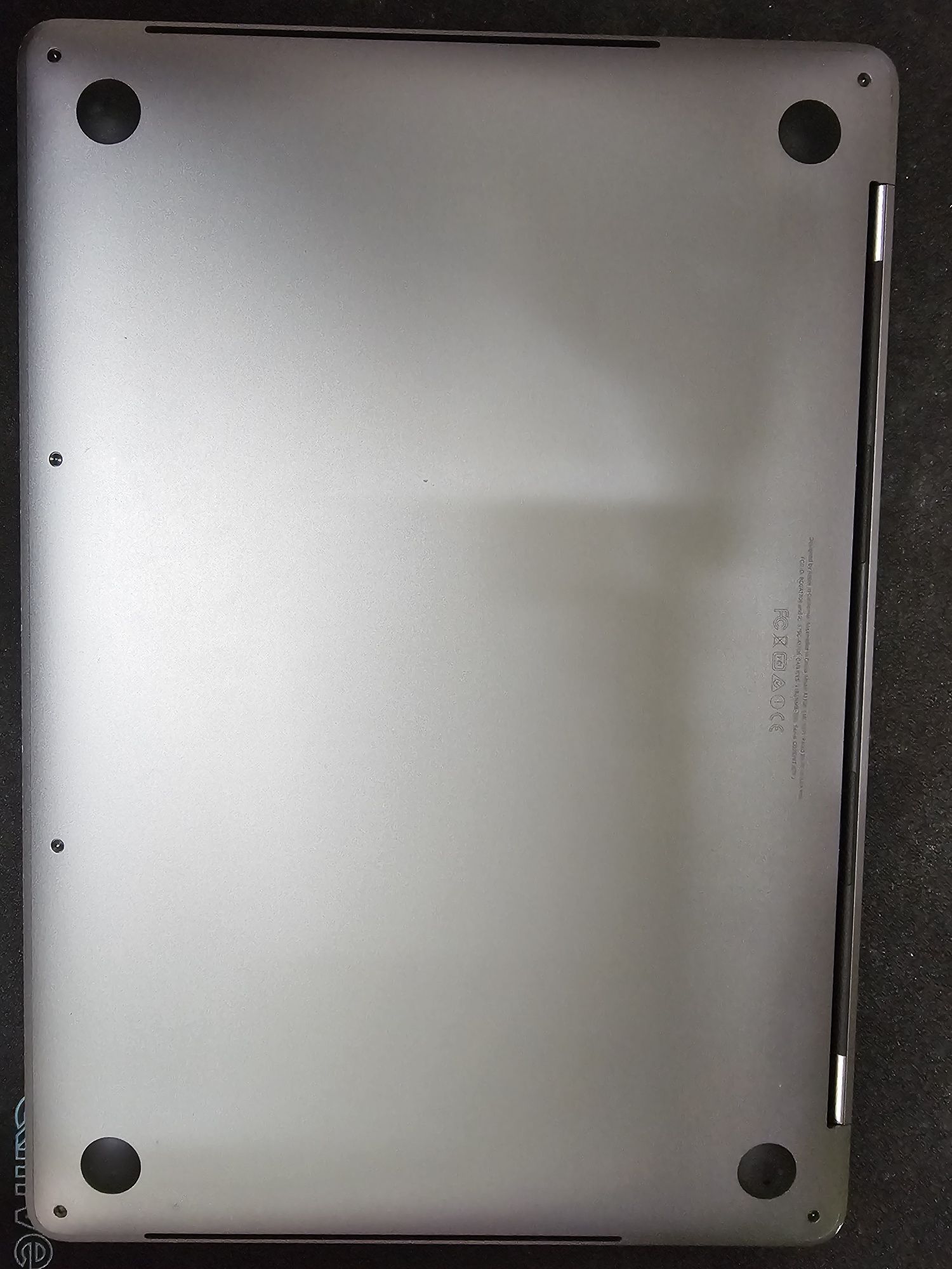 Macbook Pro 13' i5 2,9 256gb