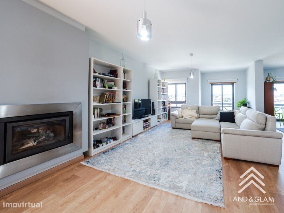 Exclusivo! Apartamento T4 Duplex na Póvoa da Galega