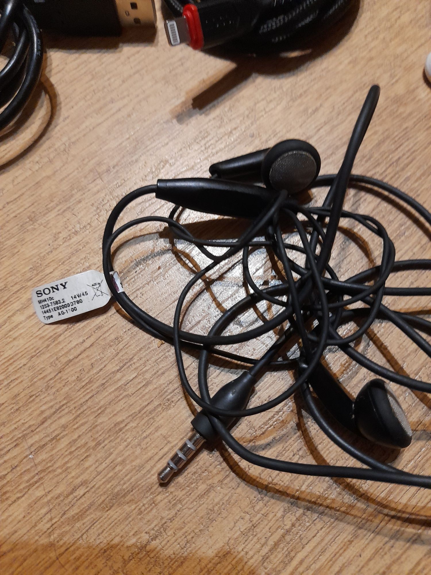 Akcesoria telefoniczne kable zasilające 7szt. słuchawki 5szt.teleskop