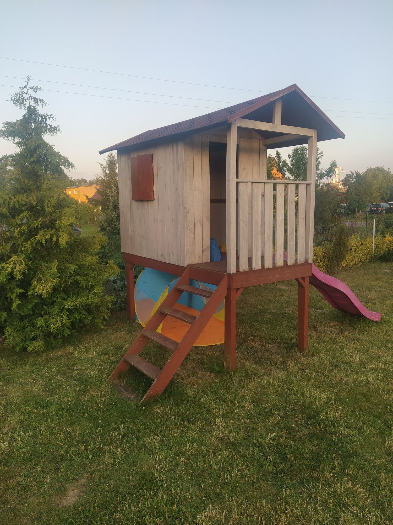 Domek dla zabawy dzieci